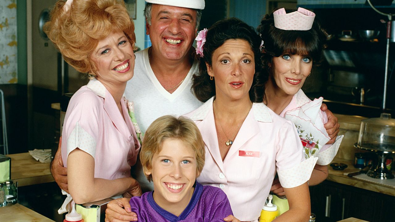The "Alice" cast from left to right: Polly Holliday, Vic Tayback, Philip McKeon, Linda Lavin and Beth Howland.
