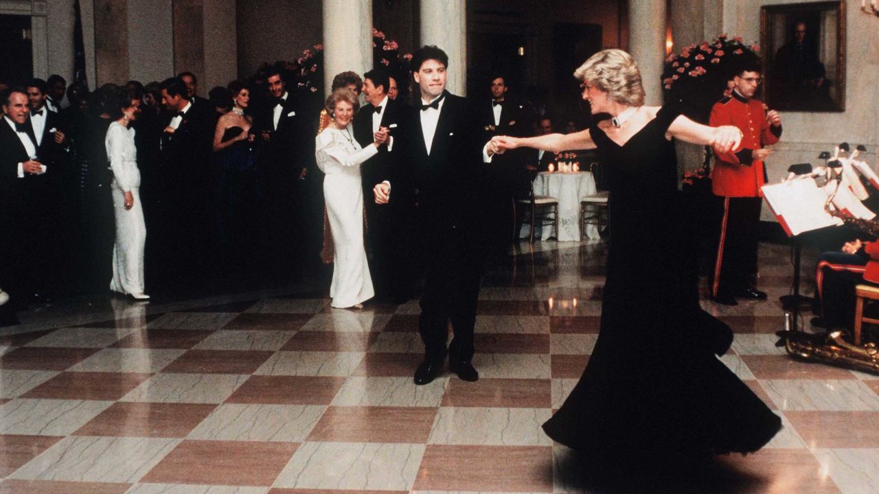 03 Diana Travolta dress FILE RESTRICTED