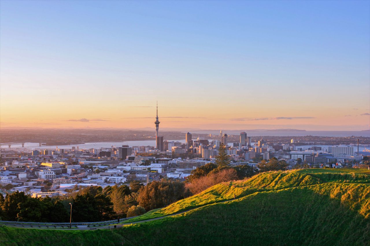 <strong>Auckland: </strong>As New Zealand's biggest and most culturally diverse city, Auckland has a metropolitan vibe, but it's also blessed with bountiful beaches, parks and places to get away from it all.