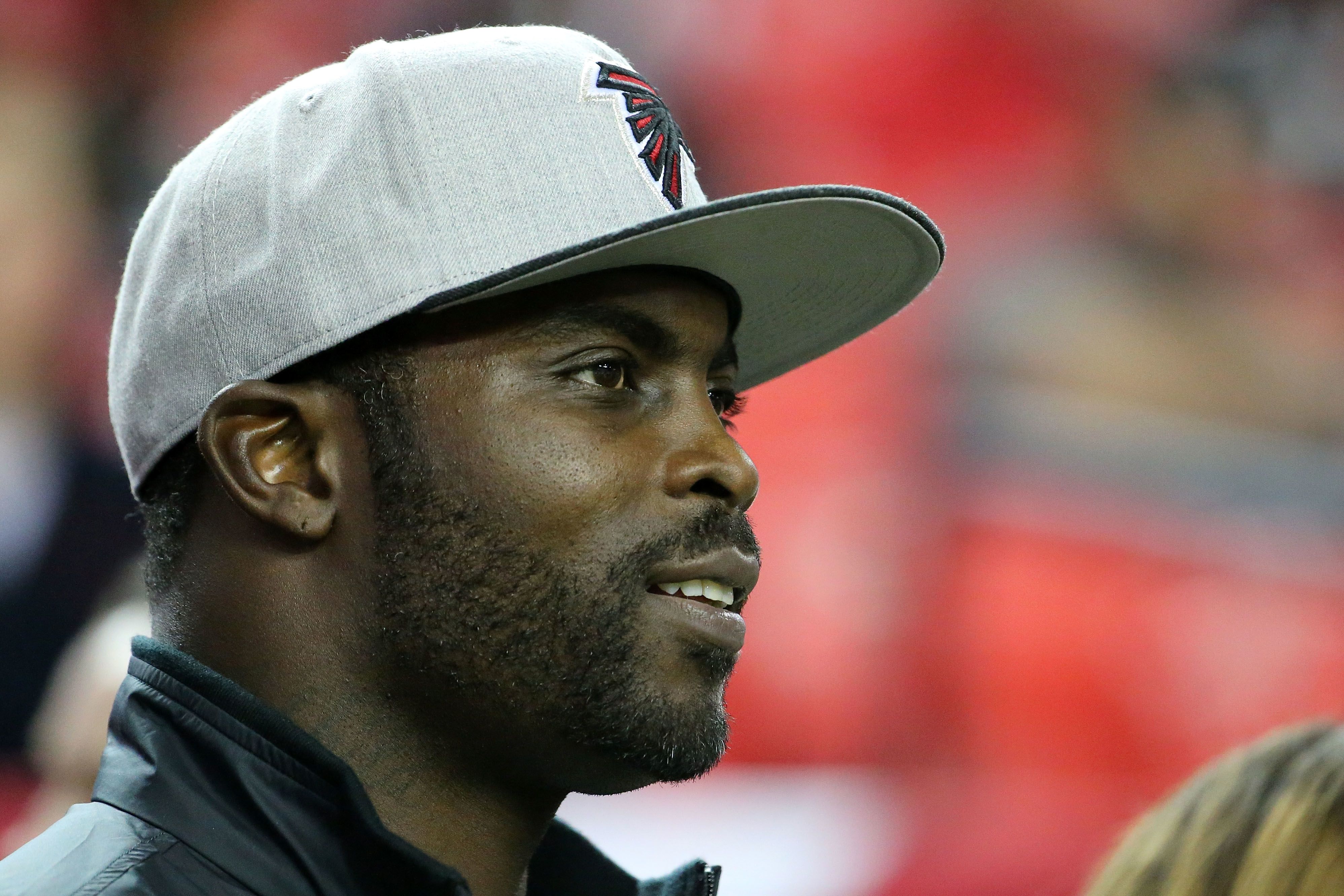 Michael Vick will serve as Pro Bowl captain despite a popular petition  calling for his removal