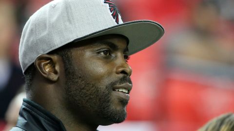 Michael Vick at the Georgia Dome on January 1, 2017.