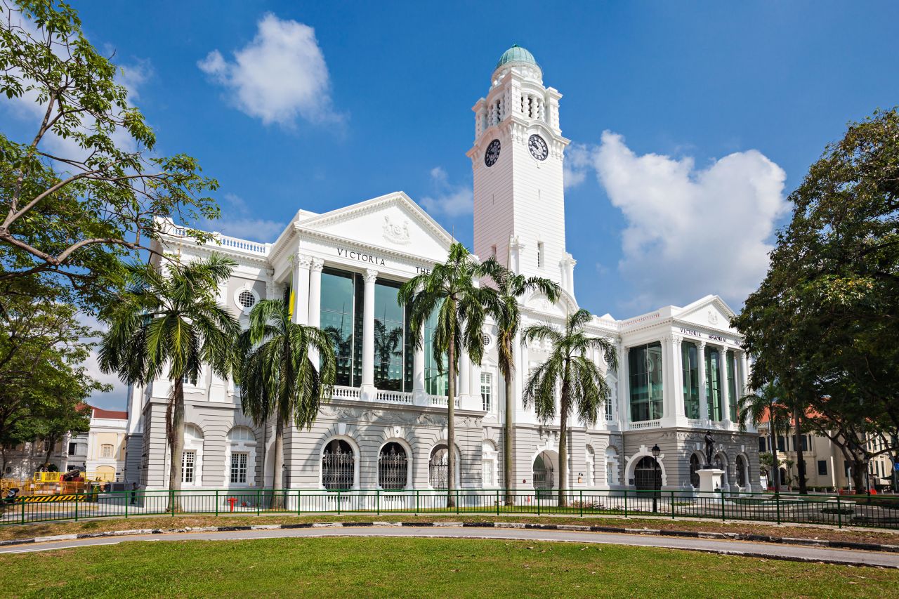 Victoria Theatre and Victoria Concert Hall is another example of Singapore's blending of old and new.