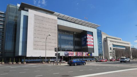 The Newseum Media Museum. For more than a decade, the Newseum on Pennsylvania Avenue in Washington has been a proud monument to journalism. 