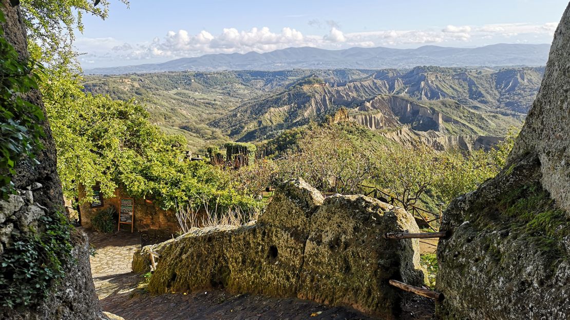 The main street is based on an Etruscan road