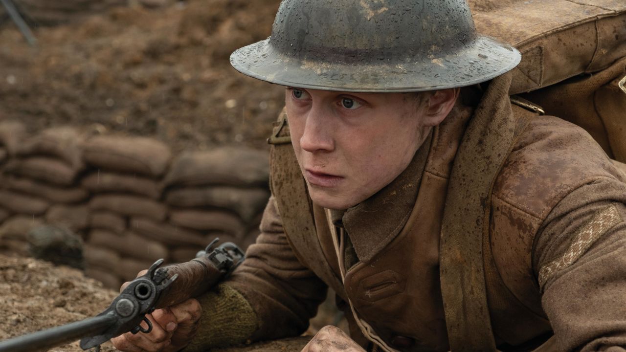 George MacKay as Schofield in "1917" 
