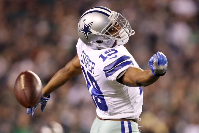 Cowboys wide receiver Amari Cooper misses a pass during the second half of a football game in Philadelphia, Pennsylvania, on December 22.