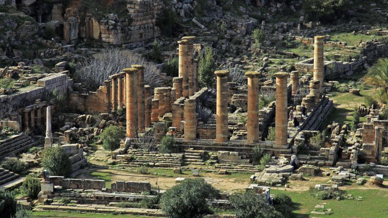 <strong>Shehhat, Lybia:</strong> The ancient Greek city of Cyrene was an outpost of Thira (also called Santorini) which was founded in 630 BC. 