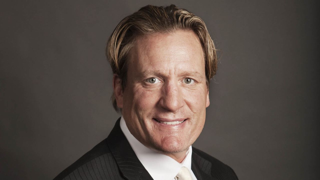 Jeremy Roenick announced he will not return to NBC Sports in a video posted to Twitter. 