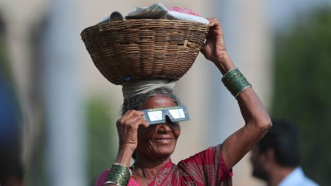 01 solar eclipse 1226 India