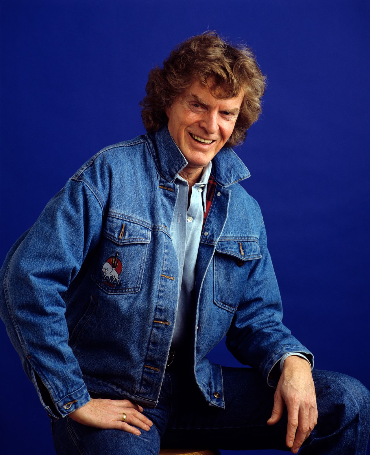 <a href="http://www.cnn.com/2019/12/27/media/don-imus-death-trnd/index.html" target="_blank">Don Imus</a>, a former radio shock jock and media personality, died on December 27, according to his family. He was 79. 