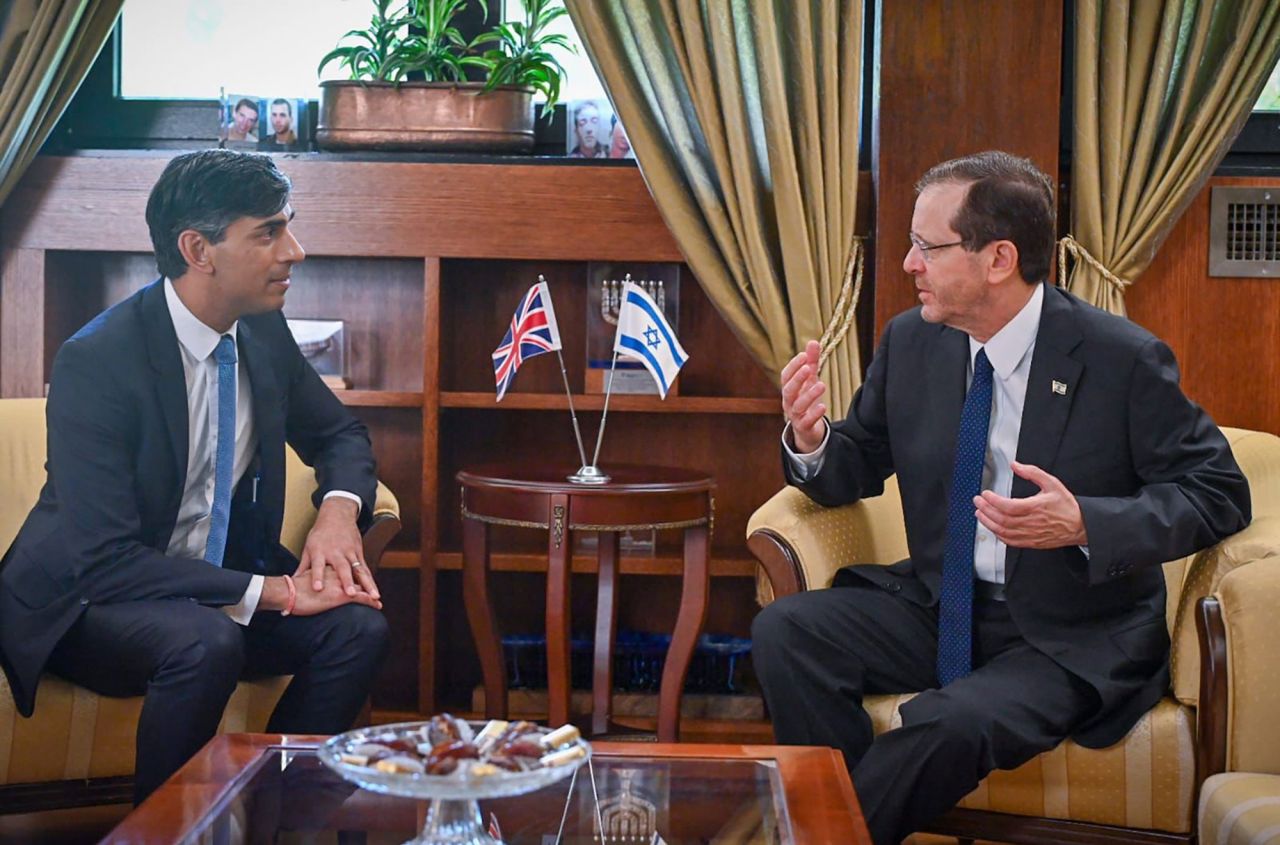 Israeli President Herzog, right, meets with UK Prime Minister Rishi Sunak, in Jerusalem, Israel, on October 19.