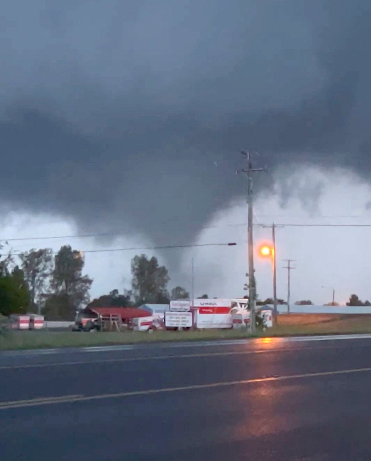 A tornado spins in Eddyville, Kentucky, on May 26.
