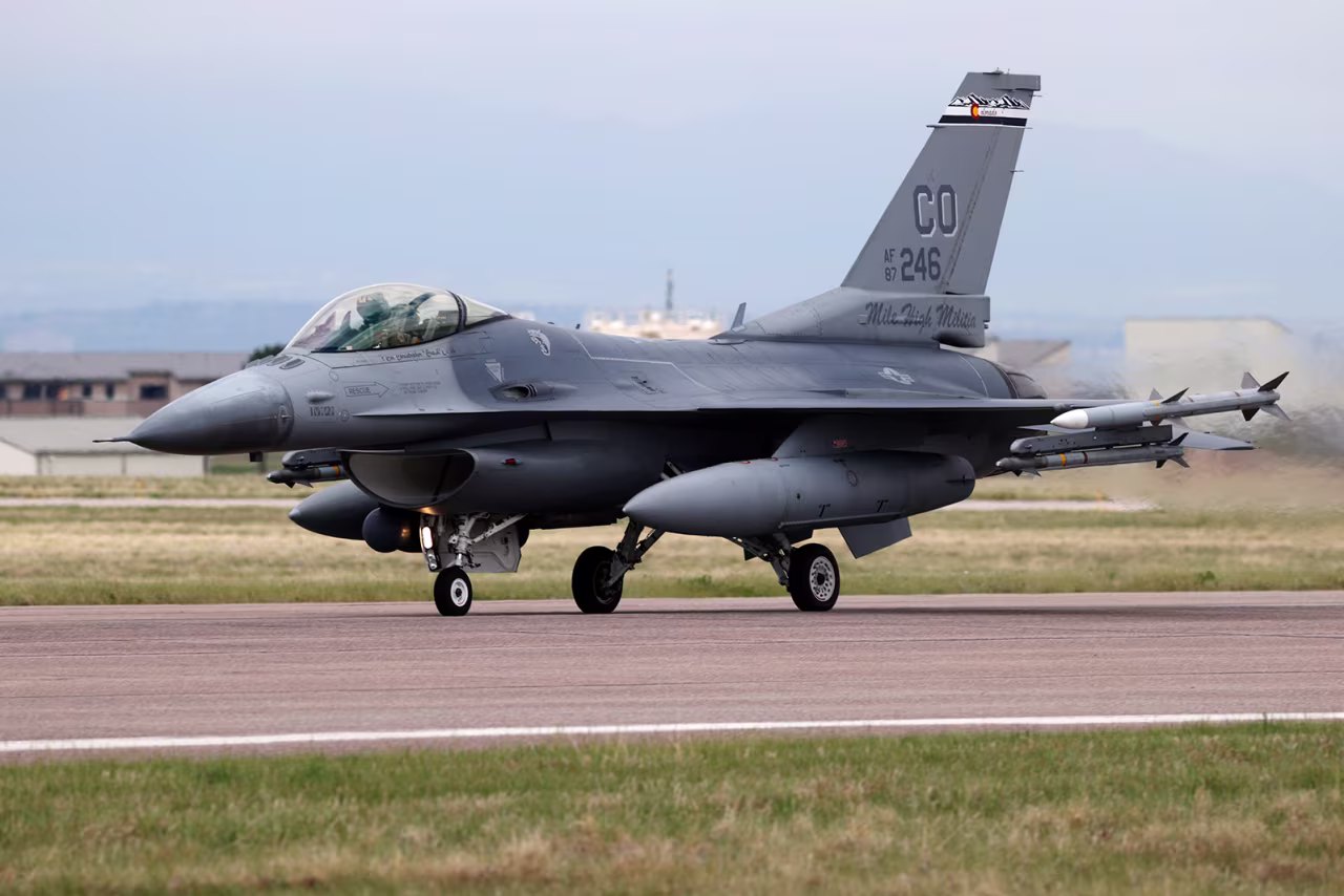 A F-16 Fighting Falcon from Colorado Air National Guard's 140th Wing takes off from Buckley Air Force Base in Aurora, Colorado on May 15, 2020.