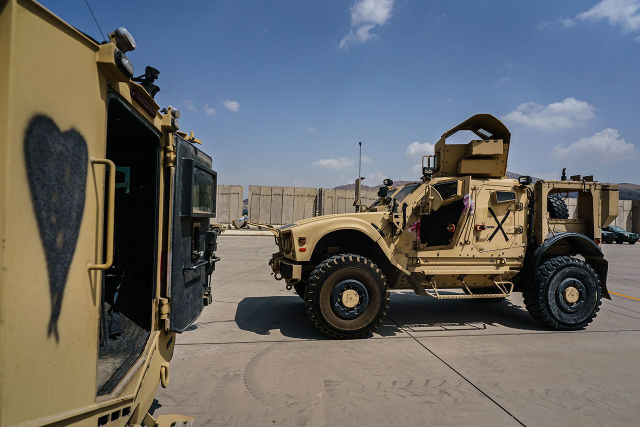 LIBAN CONTROL KABUL AIRPORTMilitary vehicles sit abandoned on the tarmac in the wake of the American forces completing their withdrawal from the country and Taliban fighters seizing and securing the Hamid Karzai International Airport, in Kabul, Afghanistan, on August 31, 2021. (