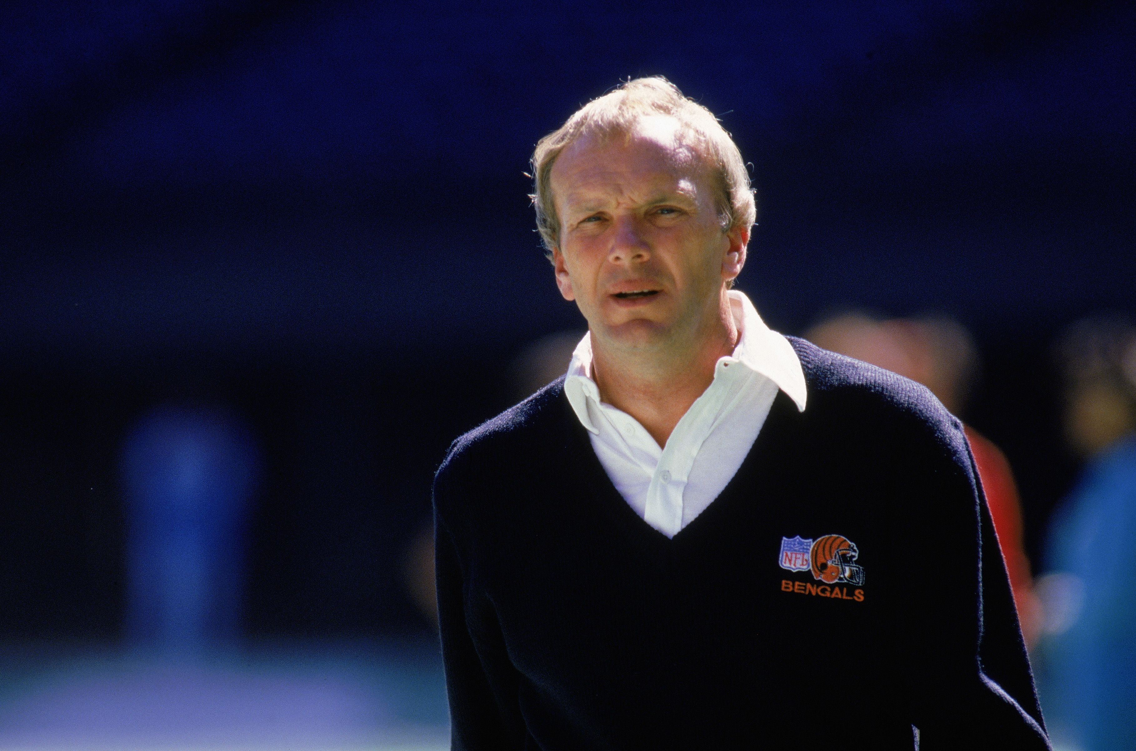 Sam Wyche, former Cincinnati Bengals coach who reminded fans they 'don't  live in Cleveland,' dies at 74 | CNN