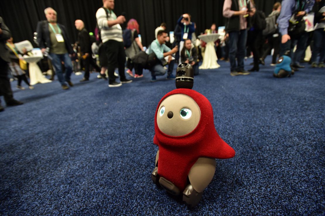 GrooveX's Lovot robot had plenty of fans at CES Unveiled. 