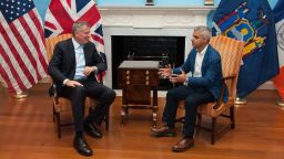 NEW YORK, NY - SEPTEMBER 18: Mayor Bill De Blasio Meets With London Mayor Sadiq Khan at Gracie Mansion on September 18, 2016 in New York City. Khan's is making his first official trip to North America since being elected mayor in May.  (Photo by Stephanie Keith/Getty Images)