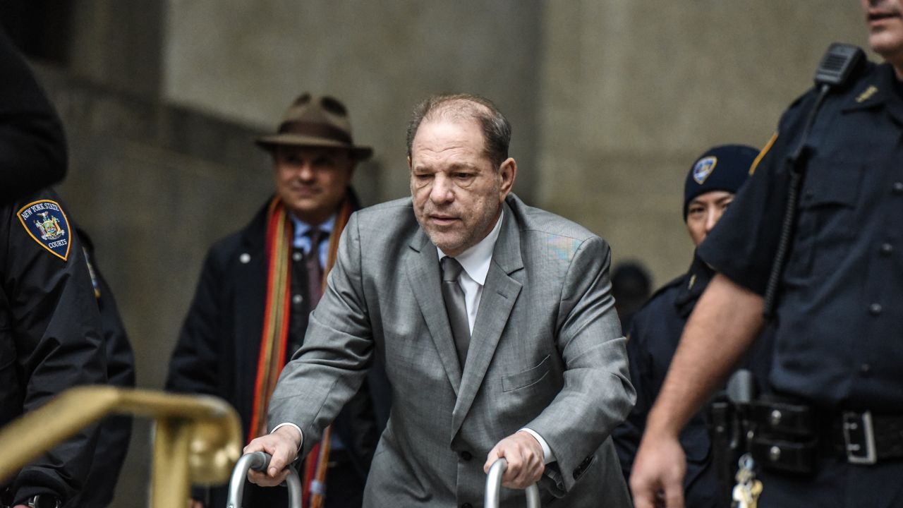 NEW YORK, NY - JANUARY 07: Harvey Weinstein leaves the courthouse at New York City criminal court during his sex crimes trial on January 7, 2020 in New York City. Weinstein, a movie producer whose alleged sexual misconduct helped spark the #MeToo movement, pleaded not-guilty on five counts of rape and sexual assault against two unnamed women and faces a possible life sentence in prison. (Photo by Stephanie Keith/Getty Images)