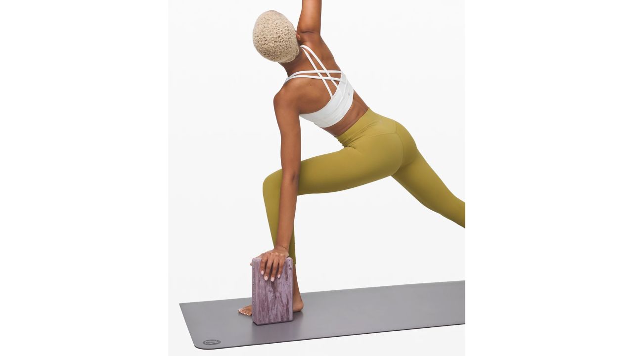 underscored celeb fitness tips spears yoga block