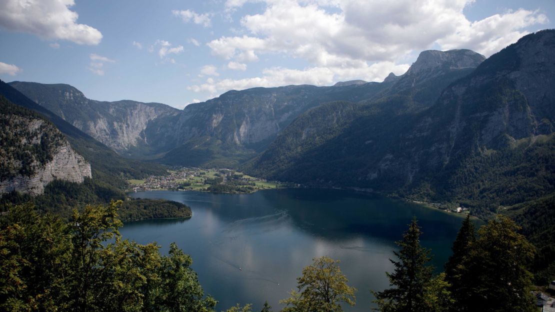 Hallstatt is located in a beautiful setting.