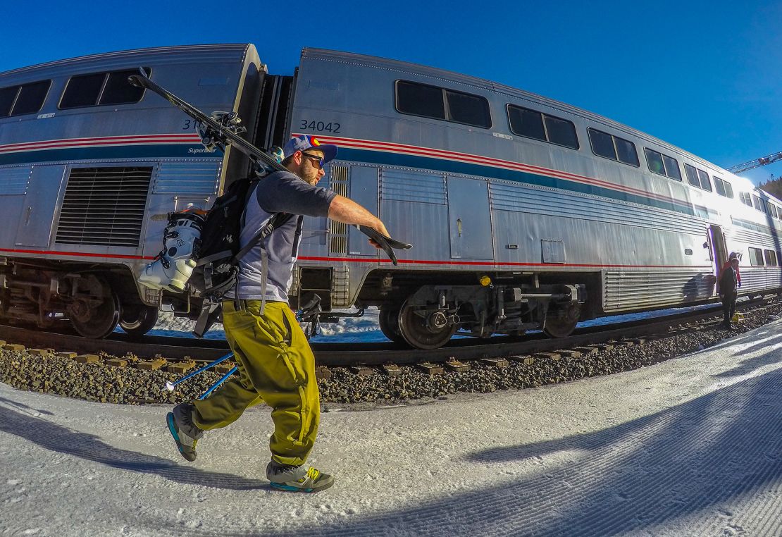 The train is both a relaxing experience and a practical one: Street shoes can be stored onboard once the train arrives at the mountain. 