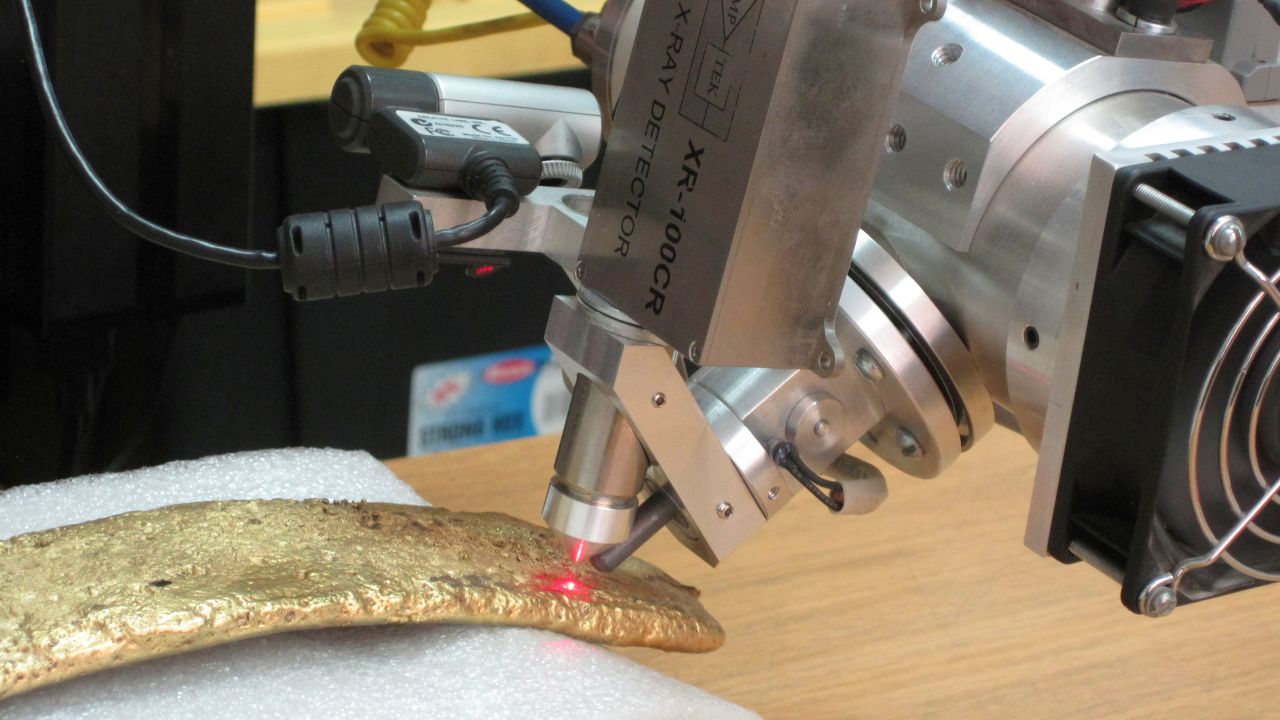 An x-ray machine helped determine the accurate age of the gold bar. 