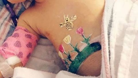 "We had no idea ahead of time that this was Dr. Parry's special trademark. He told us he did it because her name was Rose and thought it would be fitting. We were really moved by it," Samantha Manning told CNN.