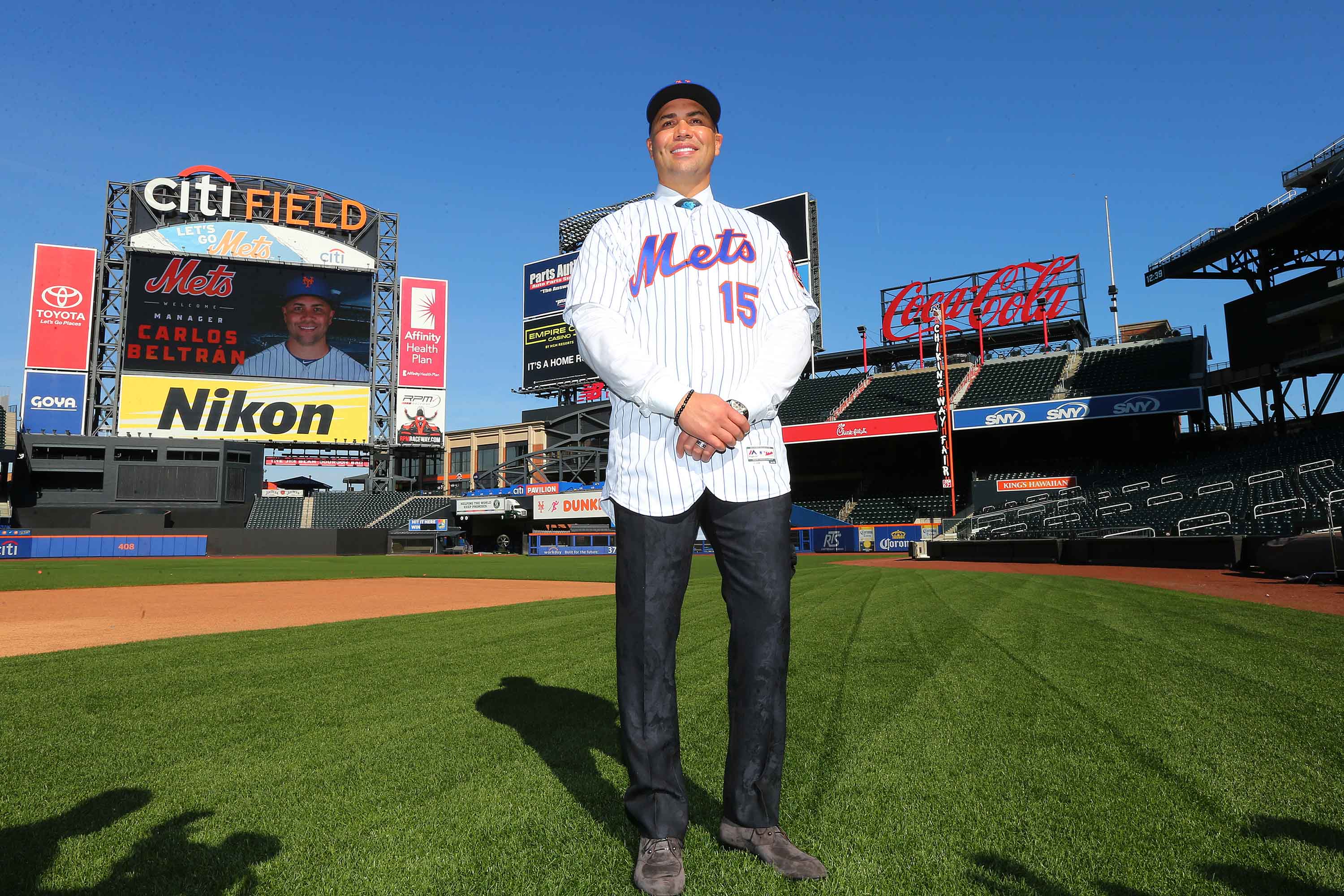 Carlos Beltran Signed New York Mets Jersey (RSA Hologram) 9xAll Star  Outfielder