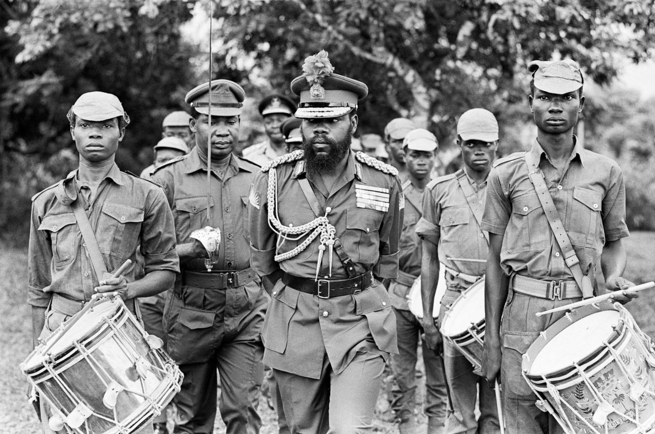 Lt Col. Ojukwu inspects Biafran troops on June 11, 1968.