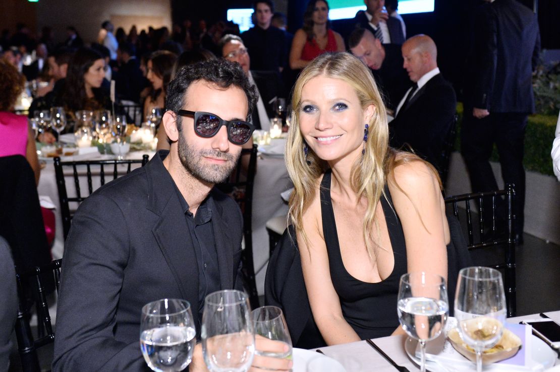 Honoree Gwyneth Paltrow and Alex Israel attend The 2017 Baby2Baby Gala presented by Paul Mitchell on November 11, 2017 in Los Angeles, California.