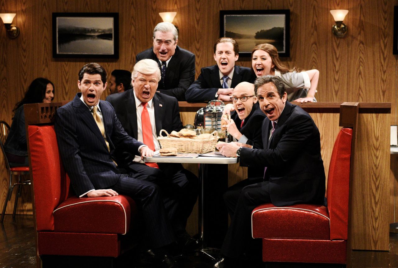 De Niro, back left, plays special counsel Robert Mueller in a "Saturday Night Live" sketch in 2018.
