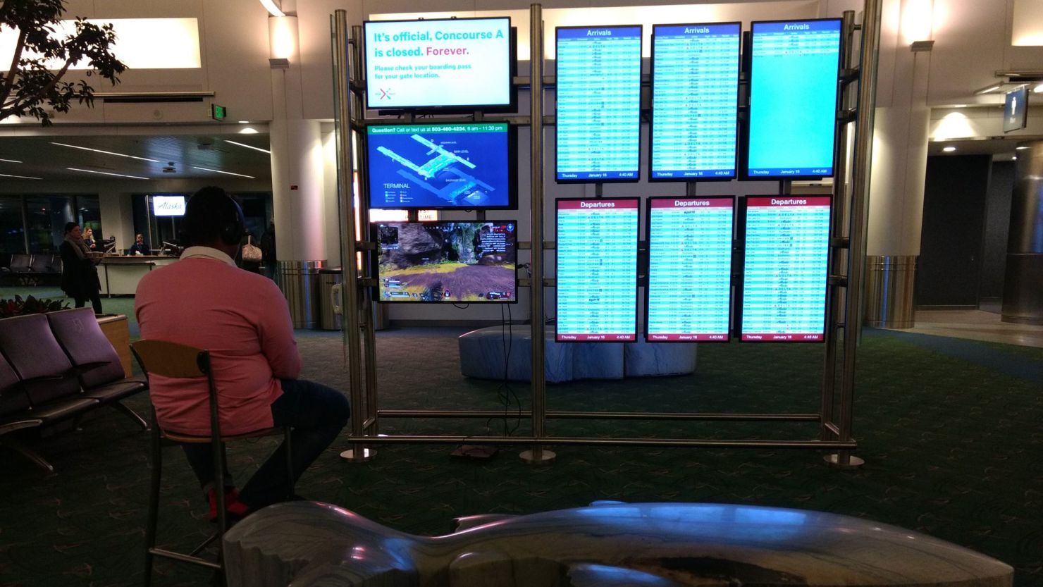 gamer airport monitor trnd