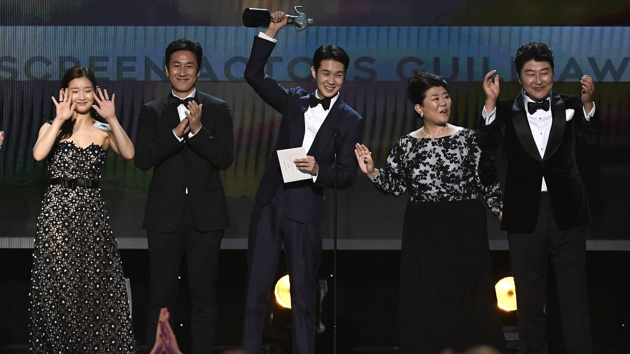 So-dam Park, Sun-kyun Lee, Woo-sik Choi, Jeong-eun Lee, and Kang-ho Song accept Outstanding Performance by a Cast in a Motion Picture for 'Parasite' onstage during the 26th Annual Screen Actors Guild Awards at The Shrine Auditorium on January 19, 2020 in Los Angeles, California.
