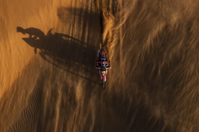 Jose Ignacio Cornejo Florino of Chile rides his Honda motorbike during stage 11 of the Dakar Rally between Shubaytah and Haradh, Saudi Arabia, on Thursday, January 16.
