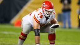 PITTSBURGH, PA - OCTOBER 02:  Laurent Duvernay-Tardif #76 of the Kansas City Chiefs in action during the game against the Pittsburgh Steelers at Heinz Field on October 2, 2016 in Pittsburgh, Pennsylvania. (Photo by Justin K. Aller/Getty Images)