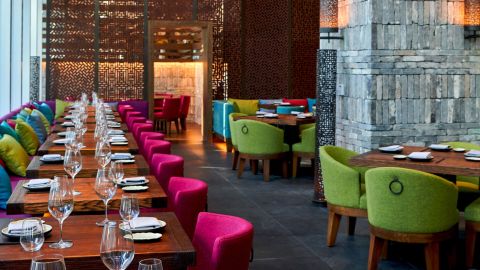 CNN-worlds-best-new-restaurants---Hutong-Dining-Room-(1)