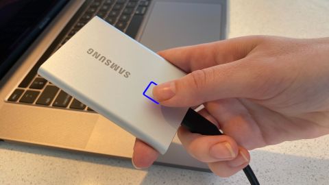 1-underscored samsung t7 touch ssd
