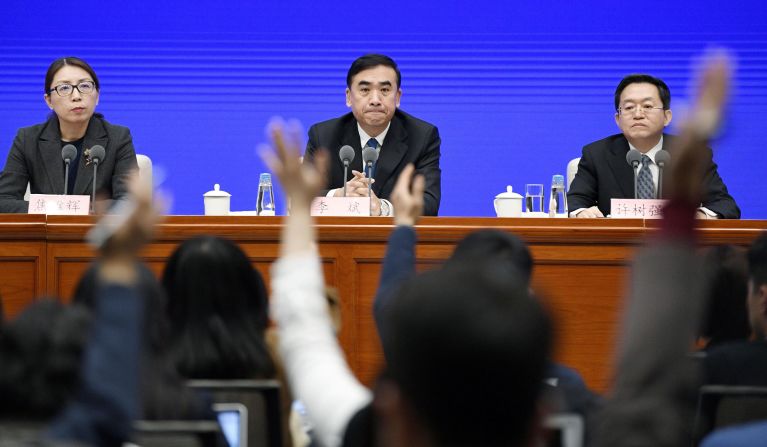 Health officials hold a news conference in Beijing on January 22, 2020.