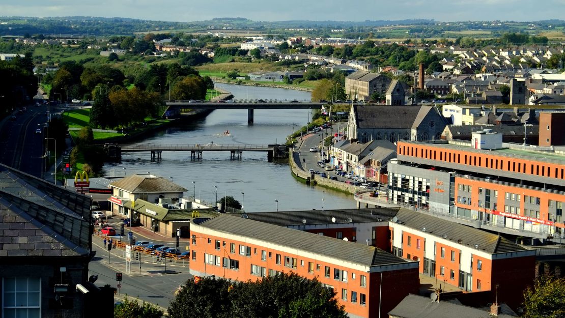 Drogheda, a town north of Dublin, is at the center of a gruesome gang feud.