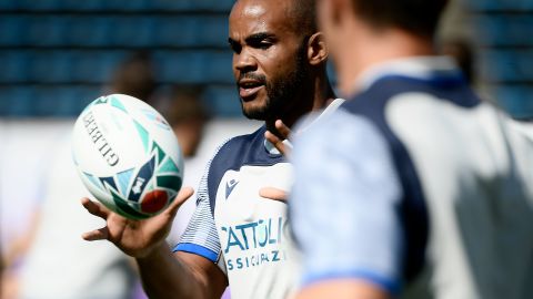 Mbanda trains with Italy during last year's Rugby World Cup. 