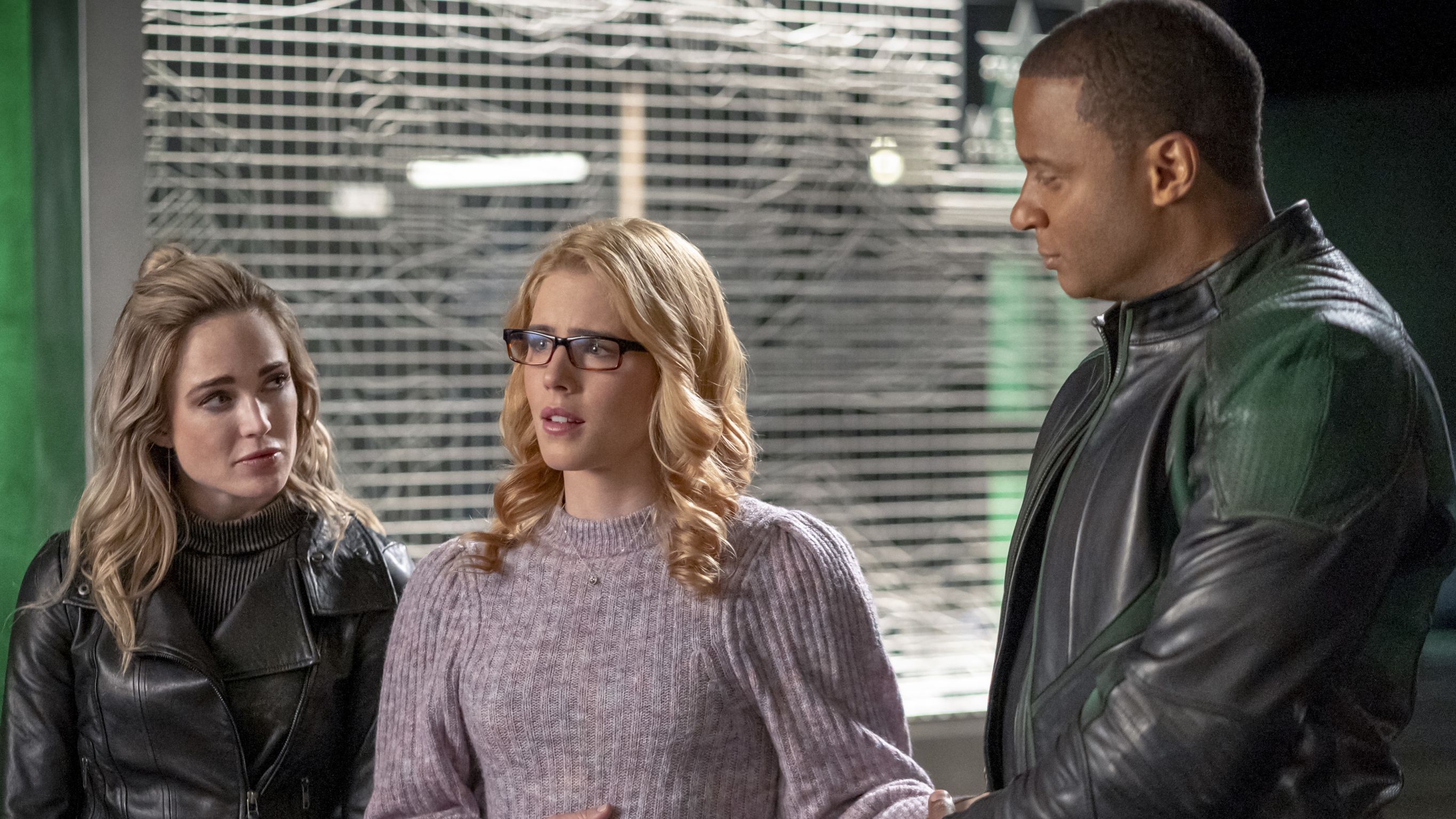 ‘arrow Finale Looks To The Past While Planting Seeds For The Future Cnn 6694