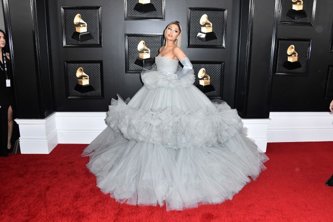 In a Cinderella moment, Ariana Grande wore a ruffled, Giambattista Valli dress. Scroll through the gallery for more of the night's best fashion. 