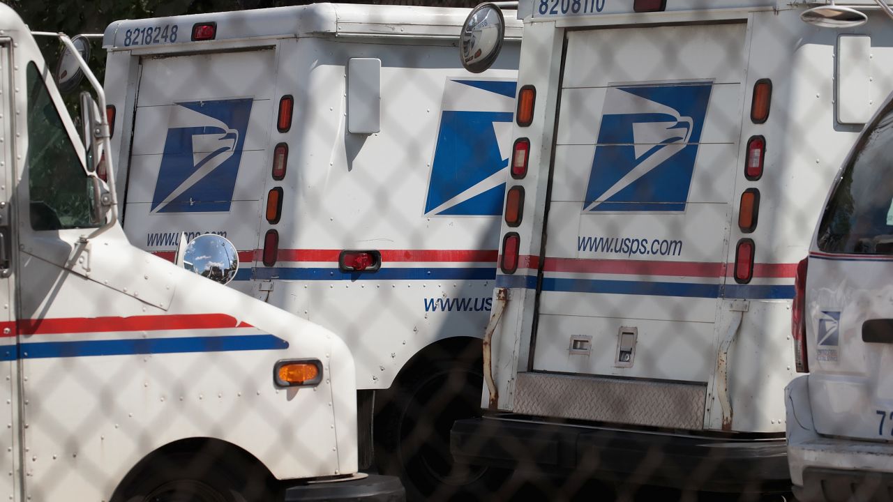 mail truck FILE
