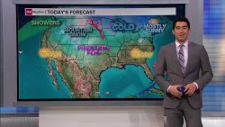 daily weather forecast warming trend sunshine Seattle cloudy South Florida Super Bowl_00000000.jpg