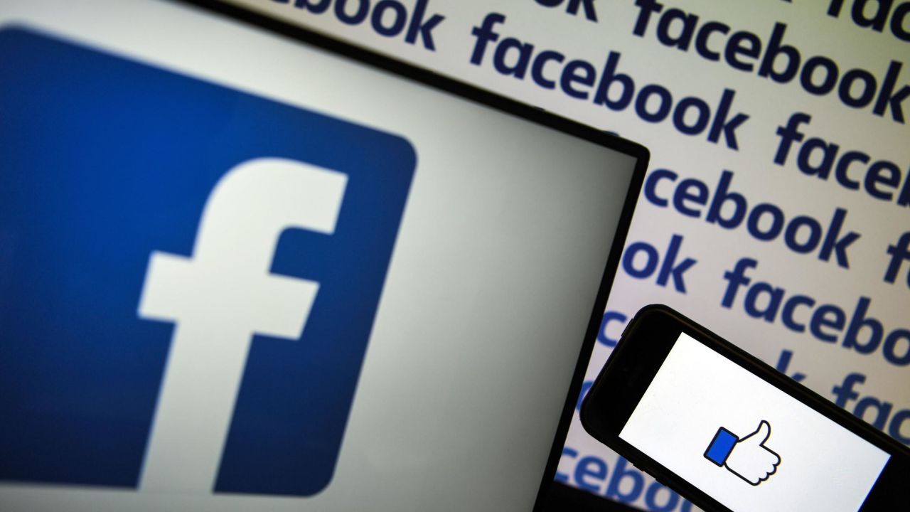 This picture taken on July 4, 2019 in Nantes, shows logos of the US online social media and social networking service, Facebook. (Photo by LOIC VENANCE / AFP)        (Photo credit should read LOIC VENANCE/AFP via Getty Images)