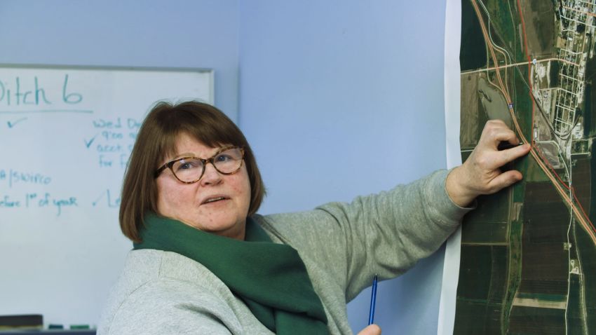 Hamburg volunteer mayor Cathy Crain and Hamburg farmer Bobby Woltemath explain what happened the day their town flooded in March 2019 — and what they plan to do to stop it from happening again.