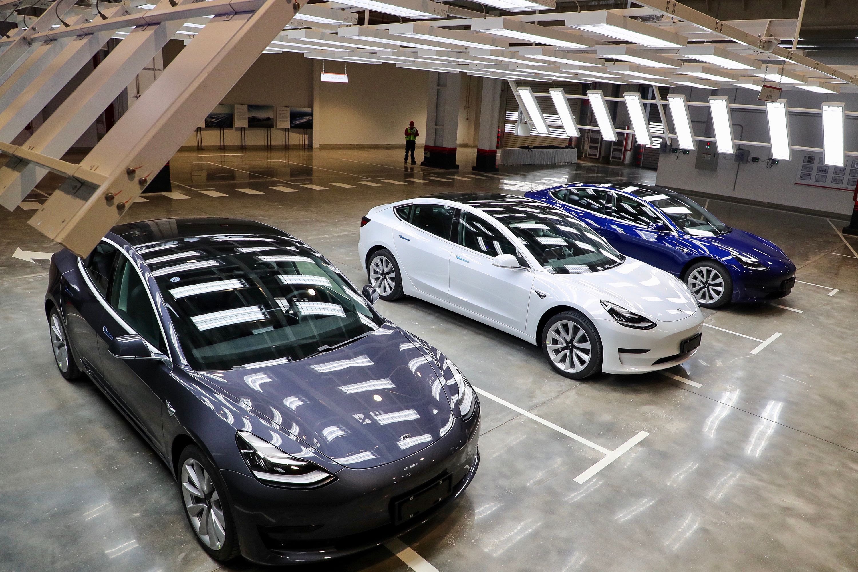 Tesla Model S upgrade comes with super fast Plaid Mode and 520 miles of  range