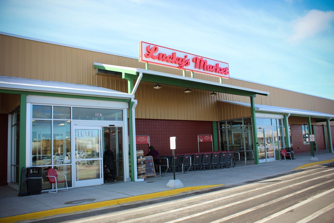 Lucky's collapse is another mark of growing pressure on small and regional grocery chains.