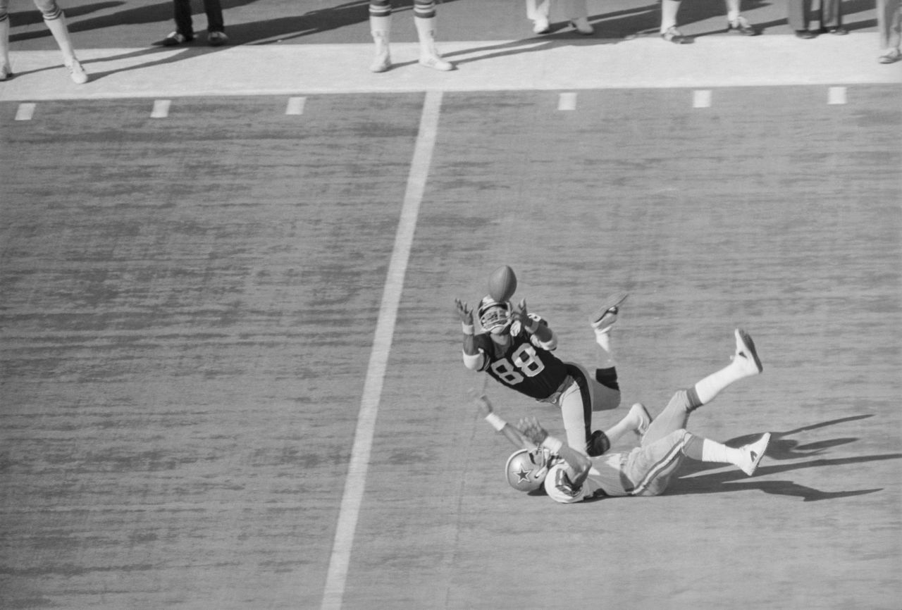 <strong>Super Bowl X (1976):</strong> This diving catch from Pittsburgh wide receiver Lynn Swann is one of the most iconic plays in Super Bowl history. Swann had a touchdown and 161 yards receiving as the Steelers defeated Dallas 21-17 to win their second straight Super Bowl. Swann was the first wide receiver to win MVP.