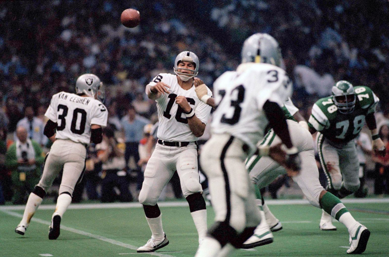 <strong>Super Bowl XV (1981):</strong> Oakland quarterback Jim Plunkett makes a pass during the Raiders' 27-10 victory over the Philadelphia Eagles in 1981. Plunkett had 261 yards passing and three touchdowns on his way to winning MVP. 